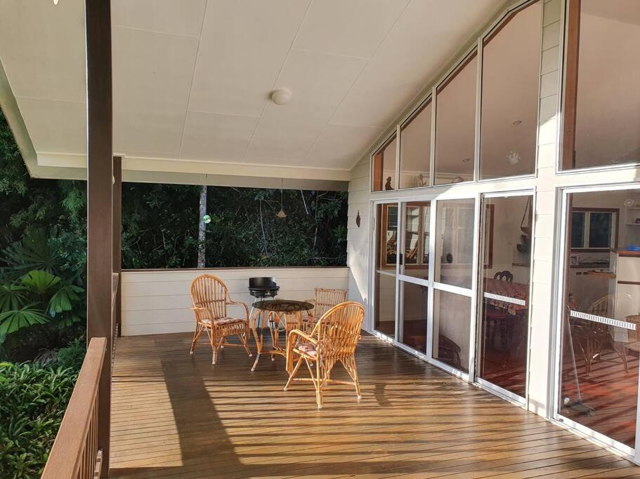 Private Rainforest Ridge Retreat Lägenhet Kuranda Exteriör bild