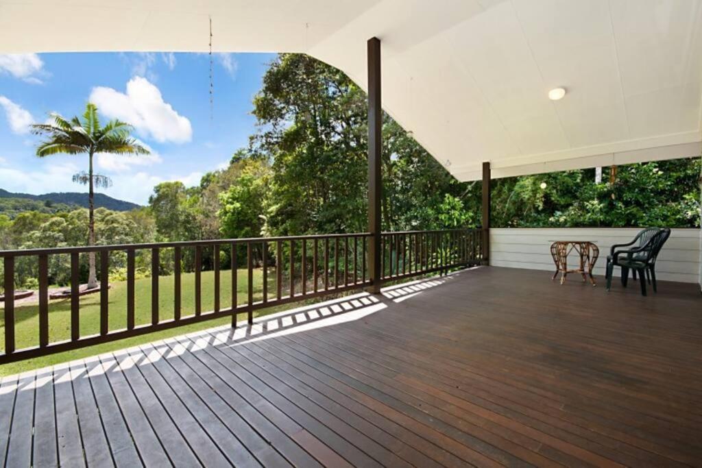 Private Rainforest Ridge Retreat Lägenhet Kuranda Exteriör bild